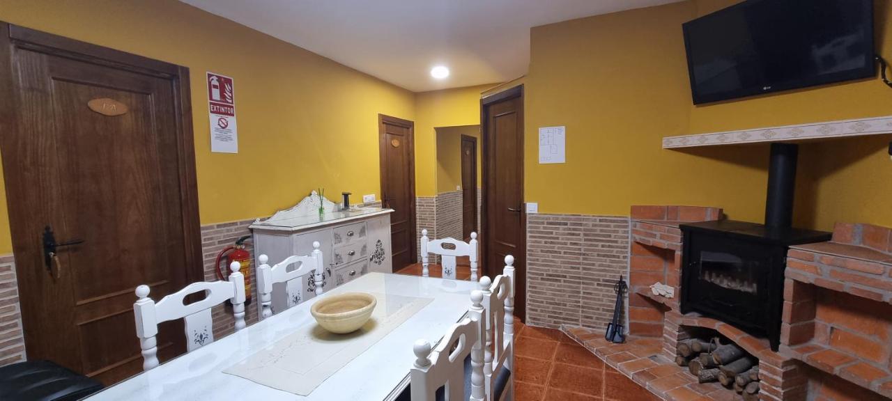 Apartamento Turistico "El Rincon De La Pernila" Guadalupe  Zewnętrze zdjęcie